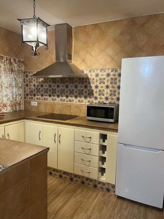 El Torreon 3 Apartman Lora del Río Kültér fotó