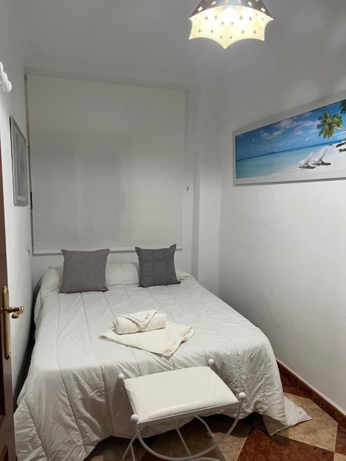 El Torreon 3 Apartman Lora del Río Kültér fotó
